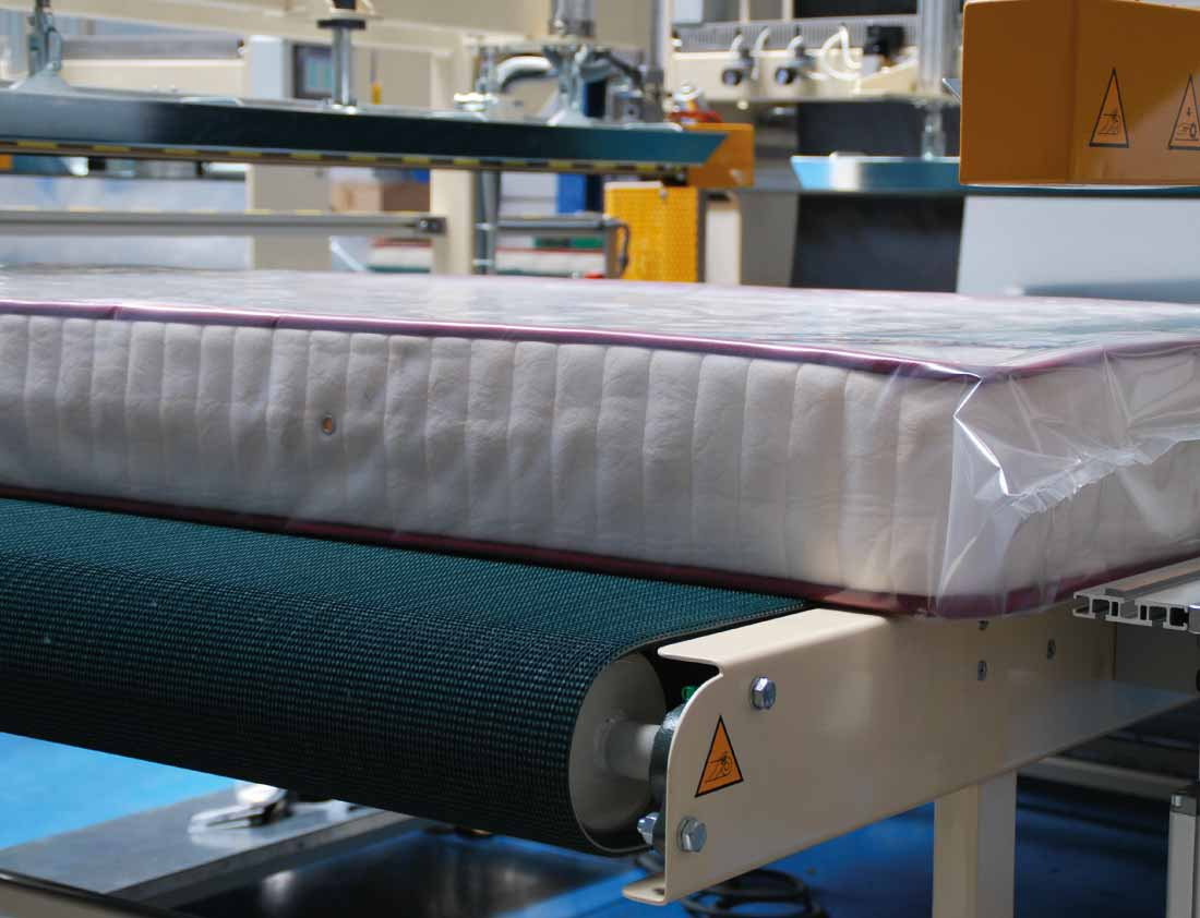 Máquina automática para Embolsado de Colchones - Imagen 3